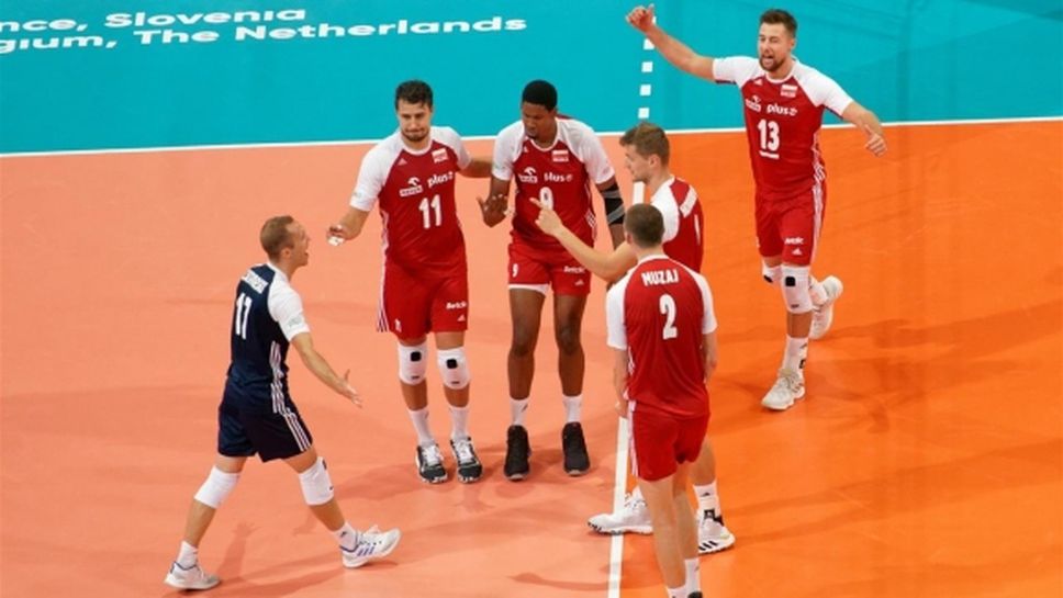 Полша прегази Испания и е на 1/4-финал (снимки)