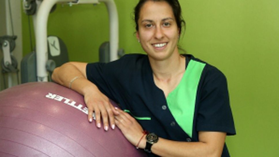 "Извън пистата" с Ива Александрова