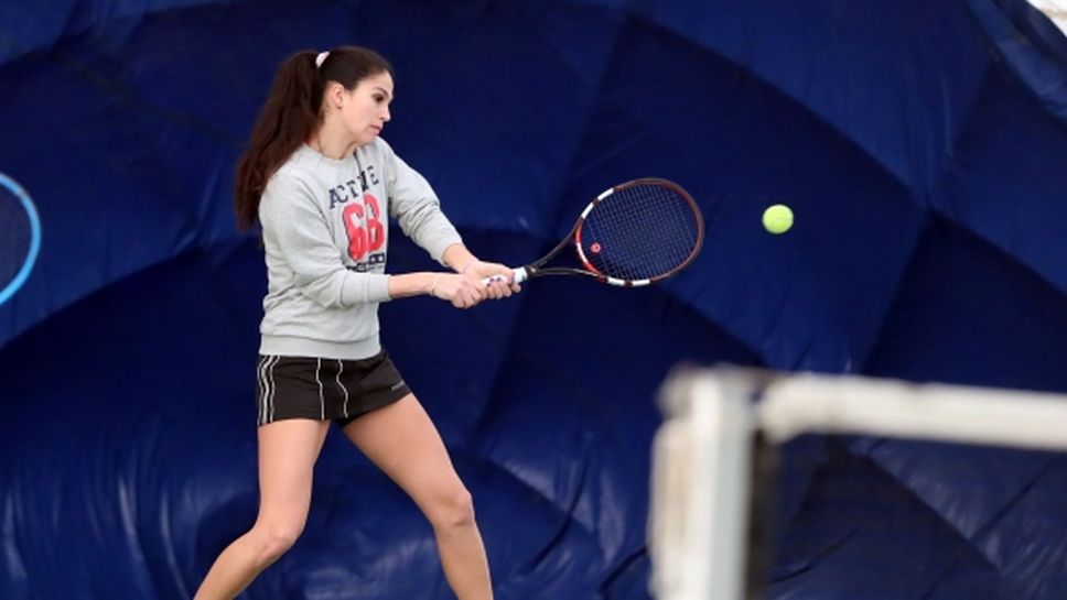 Шиникова стигна до втори финал в Португалия