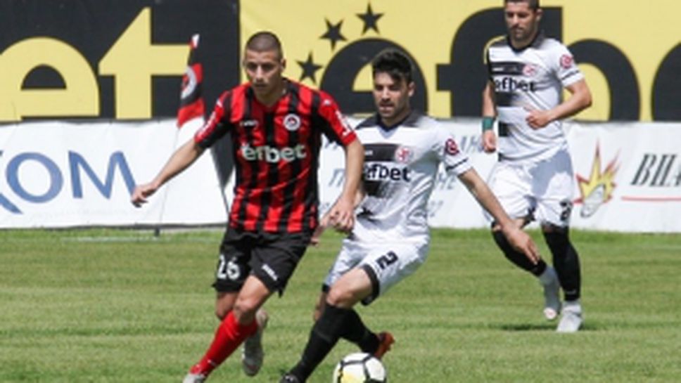 Локомотив (Сифия) - Локомотив (Горна Оряховица)