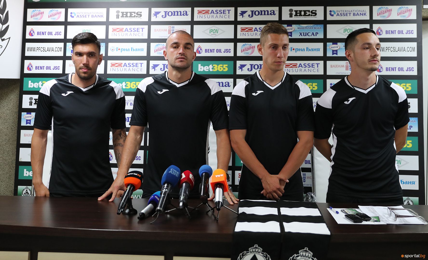 Златомир Загорчич с първа пресконференция