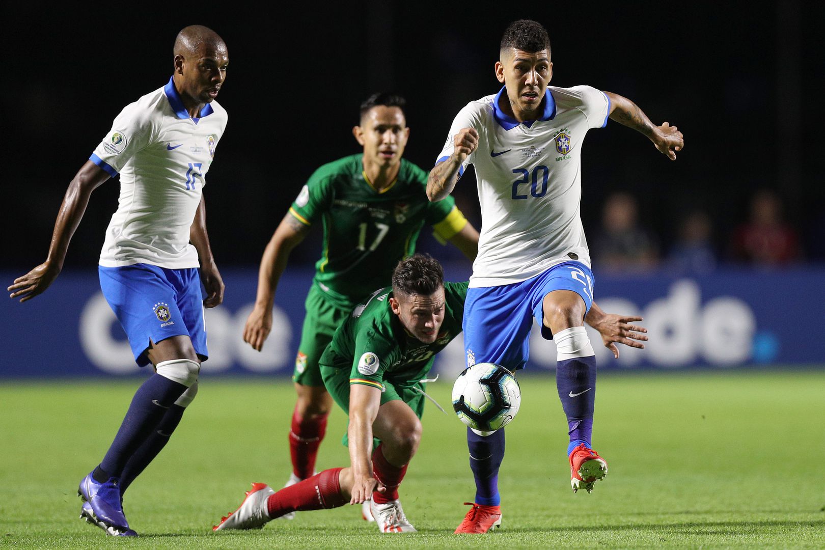 Ударно начало за Бразилия на Копа Америка