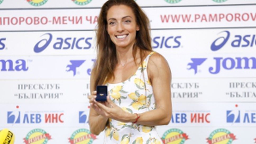 Ивет Лалова е спортист на месеца