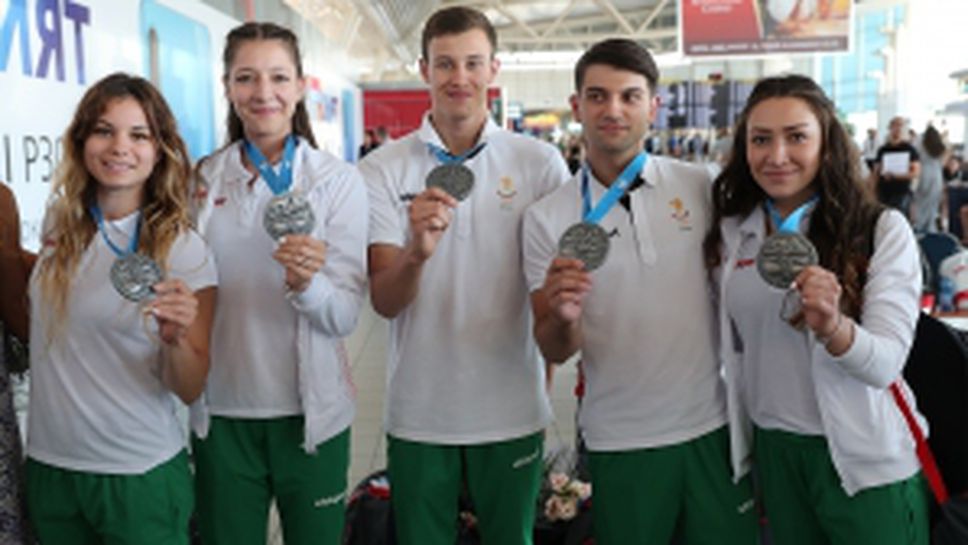 Сребърните ни медалисти по аеробика се прибраха в София