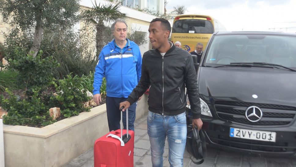 Паулиньо пристигна при Левски в Малта
