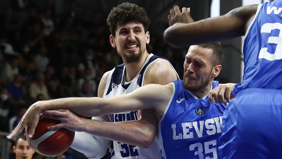 Нико Карвачо с трогателно послание в социалните мрежи