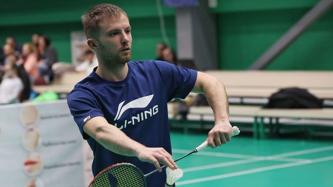 Силно начало за националите по бадминтон на международния турнир в София