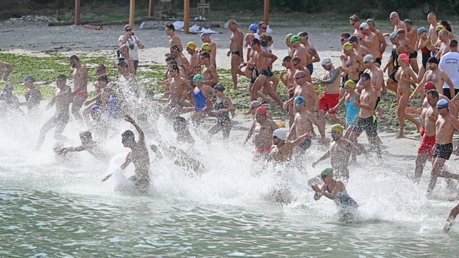 Наградният фонд за призьорите в плувния маратон Галата – Варна ще бъде по-висок