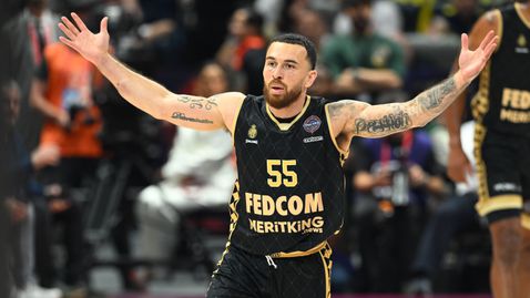 Монако остава без Майк Джеймс за важни битки, причината е интересна