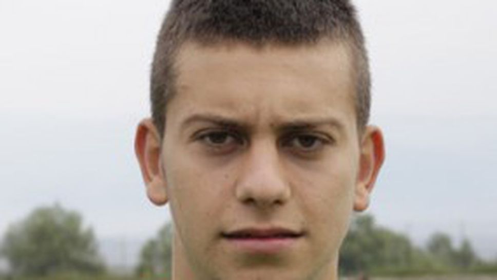 Трансферните цели на ЦСКА и Левски еднакви - вижте кои искат червените