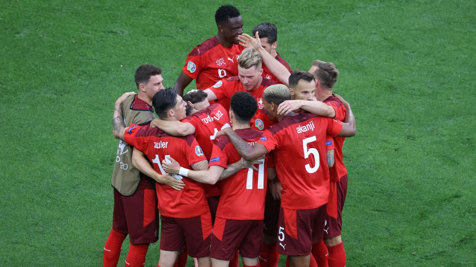 Швейцарският президент благодари на футболния отбор за солидарността и волята за победа