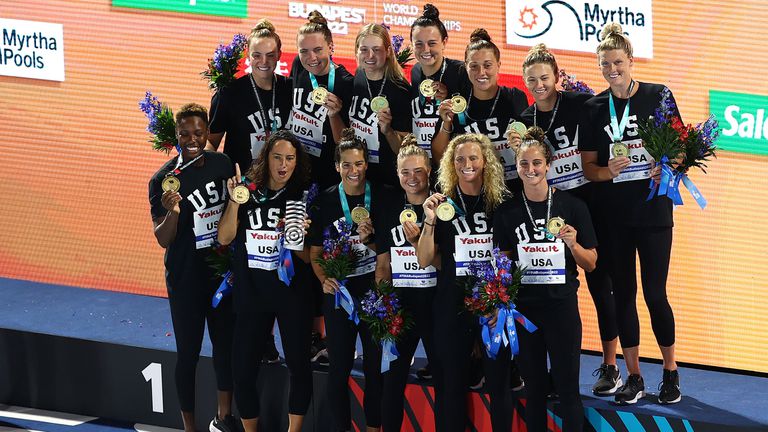 САЩ спечели четвърта поредна световна титла по водна топка за жени