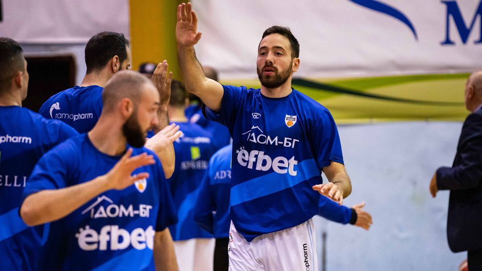 Божидар Аврамов става свободен агент