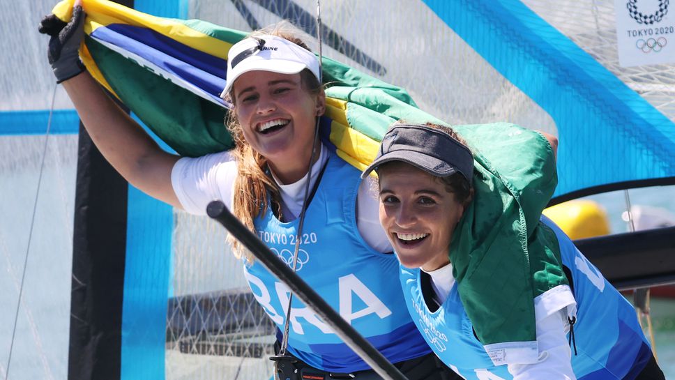 Олимпийските шампионки от Рио 2016 Мартине Граел и Кахена Кунце спечелиха злато за Бразилия в клас 49er FX