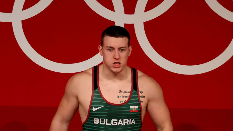 Христо Христов вдига здраво в категория до 109 кг в Токио