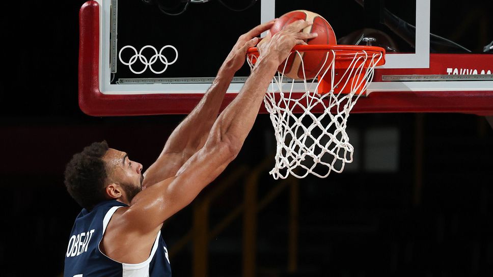 Франция съсече Италия и вече мисли за Дончич и компания