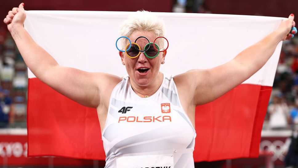 Влодарчик стана първата жена с три олимпийски титли на чук