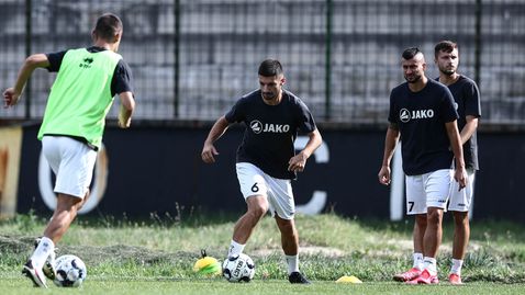  Съименниците от Симитли и София не си вкараха в контрола 