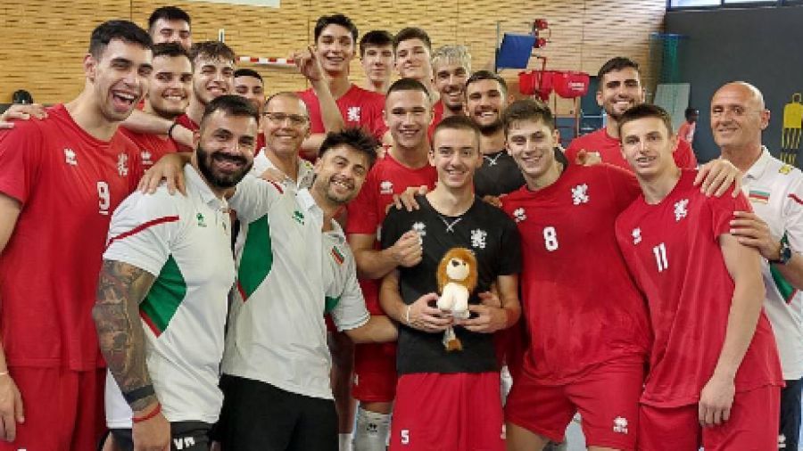България U20 си тръгна от Франция с убедителна победа над Полша