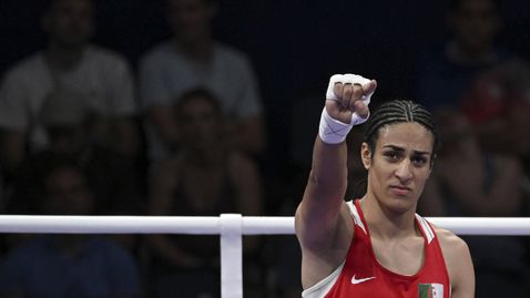 Имане Хелиф е на корицата на Vogue Arabia