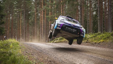  Корхонен удържа офанзивата на Латвала за първото място в WRC2 