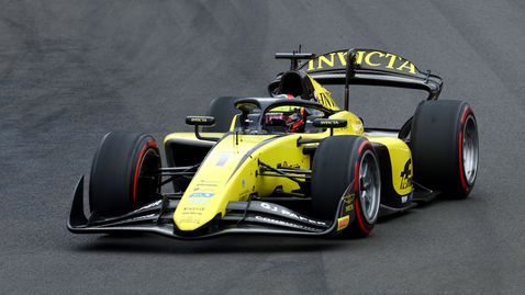 Лео Форнароли пребори съотборника си и наказание, за да триумфира Унгария