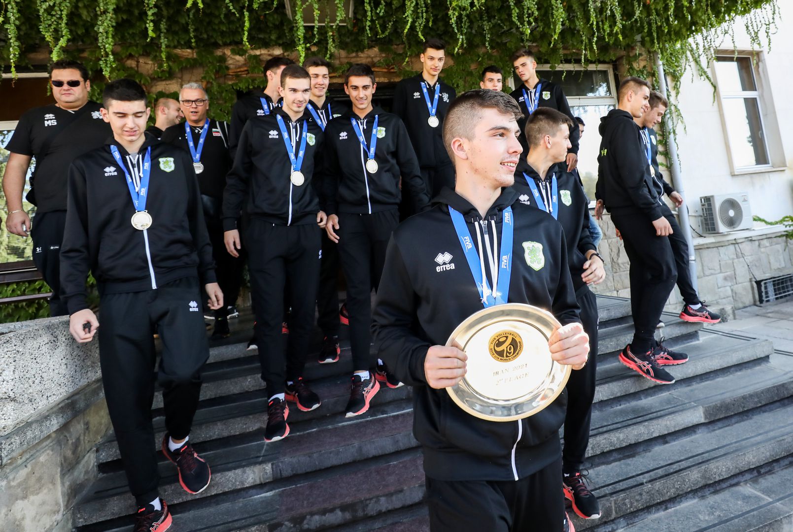 Волейболистите се завръщат след сребърния медал от Световното първенство в Иран