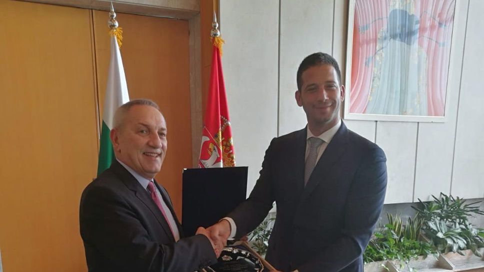 Министър Кузманов е на официално посещение в Сърбия по покана на сръбския министър на младежта и спорта