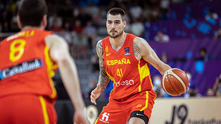 Националният отбор на Испания по баскетбол записа втората си поредна