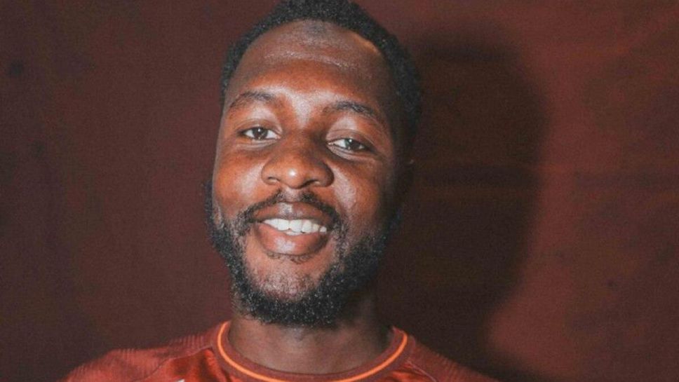 Метц взе бивш защитник на Милан