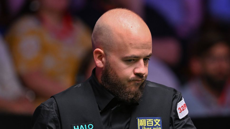 Бресел се отказа в третия фрейм на първия си мач от април