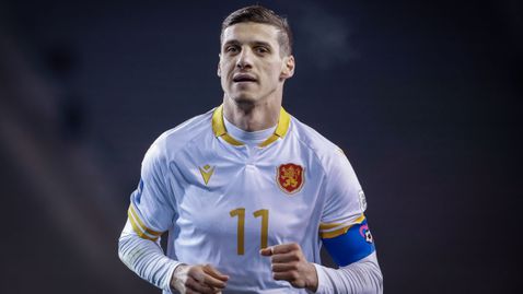 Десподов остава капитан на България