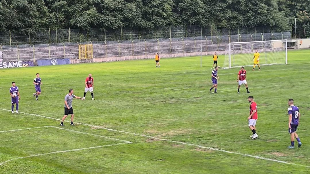 Дубълът на Етър с категоричен успех