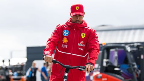 Ето причината Хамилтън да стартира с пет места назад на "Монца"