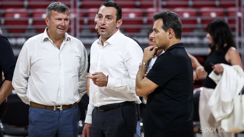 Министърът на младежта и спорта Иван Пешев инспектира Арена София