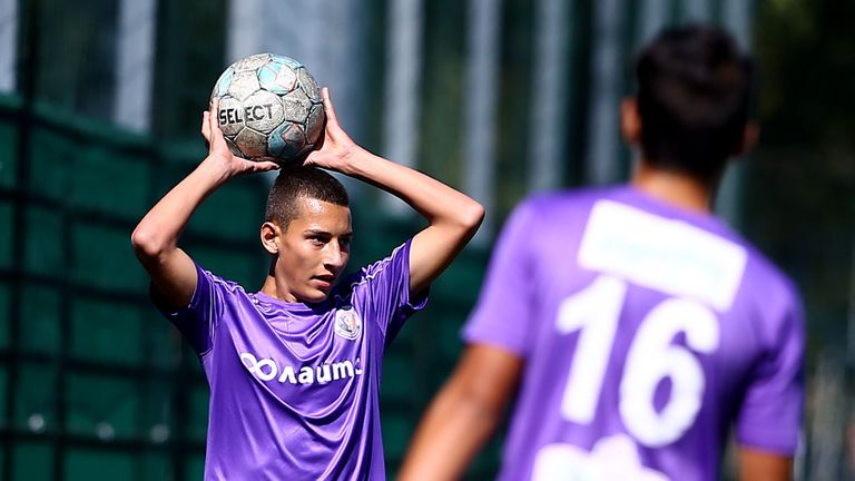  Гол след гол в Русе 