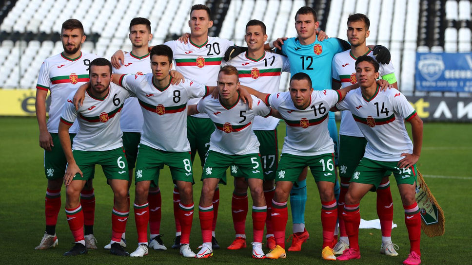 Стана ясен съставът на младежите за мачовете с Гибралтар и Швейцария