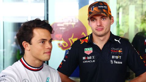  След “Монца ” Макс споделил на Де Врийс да се обади на Марко 