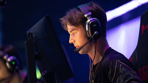  Astralis и NIP наподобява са се разбрали за цената на device 