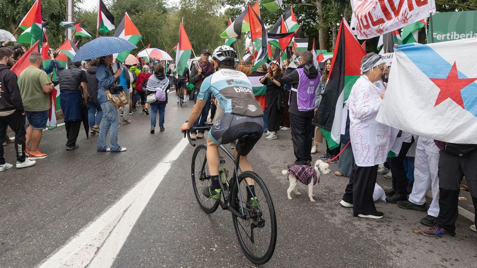 Съкращават етапи на големи колоездачни състезания при бъдещи протести