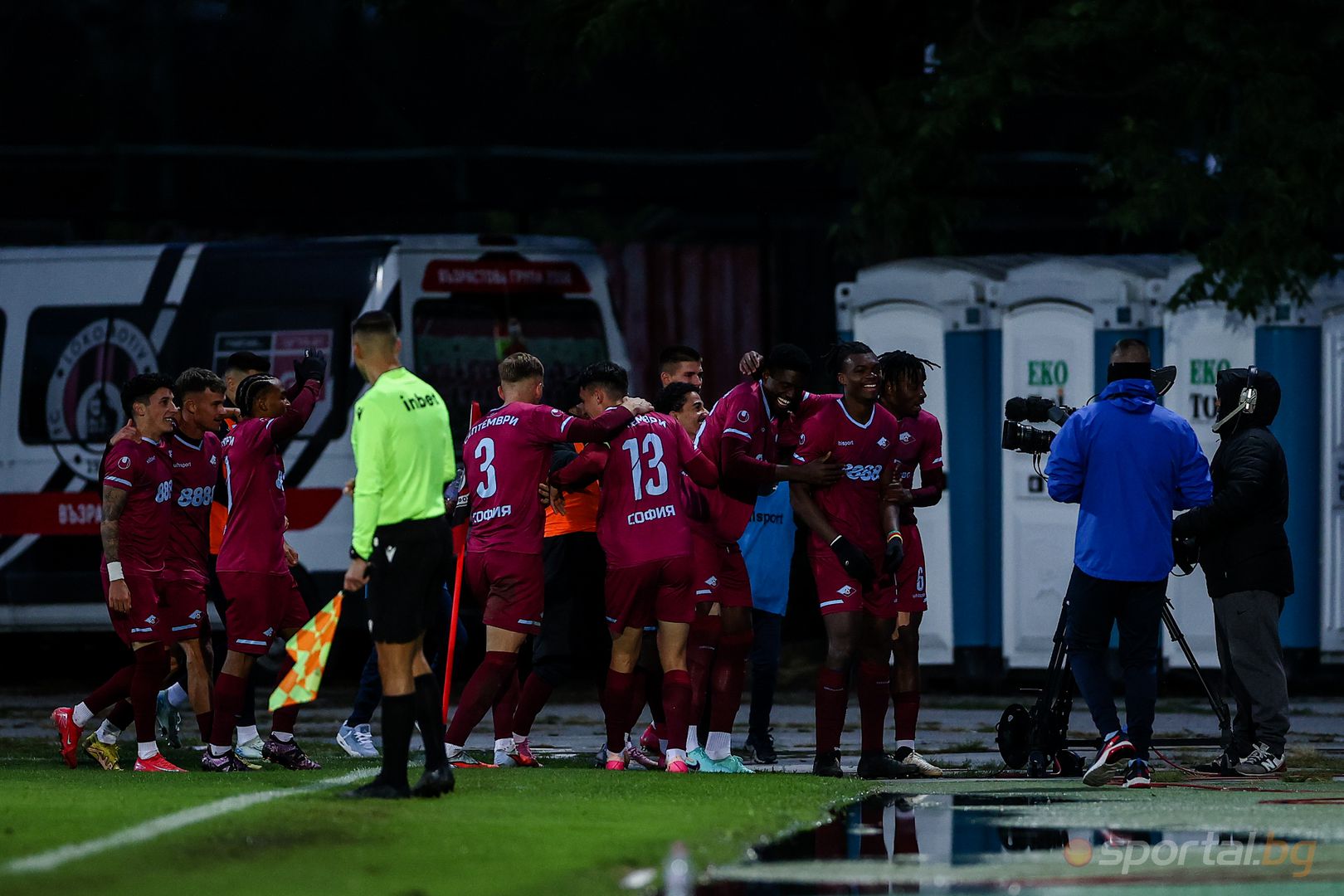 Септември 2:2 Локомотив (Пловдив)