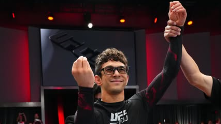 Майки Мусумечи защити титлата си на UFC BJJ 3