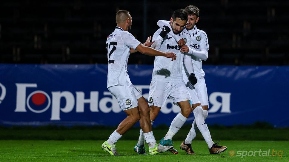 Групата на Славия за гостуването в Пловдив