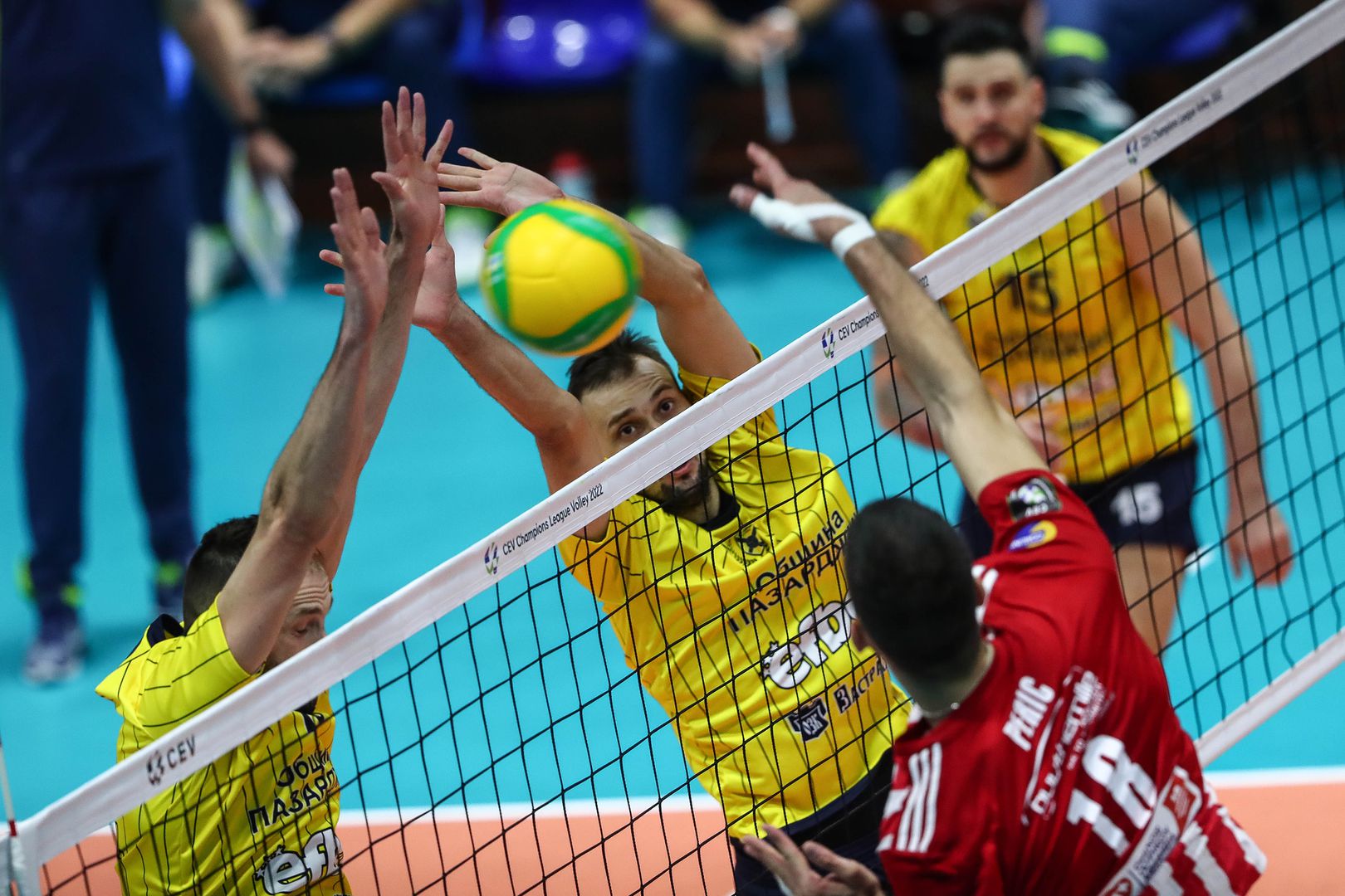 Хебър - Олимпиакос 3:1 🏐