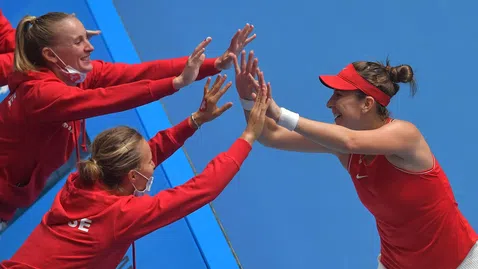 Швейцария отстрани Германия, Словакия победи САЩ след драматичен сблъсък на двойки