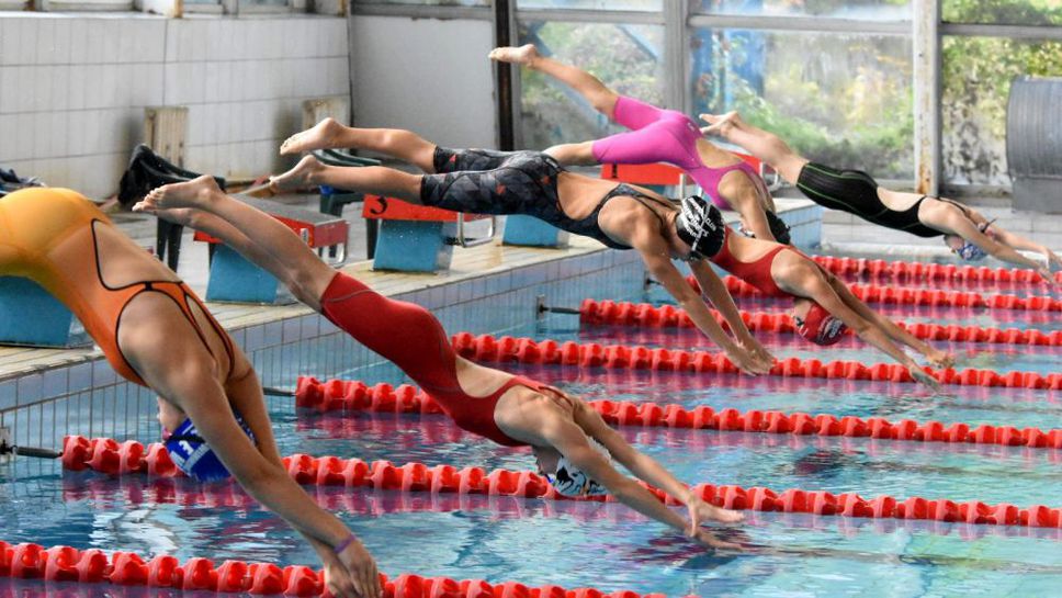 Героите от “Игри на волята“ ще вдъхновяват плувчета на турнир в София