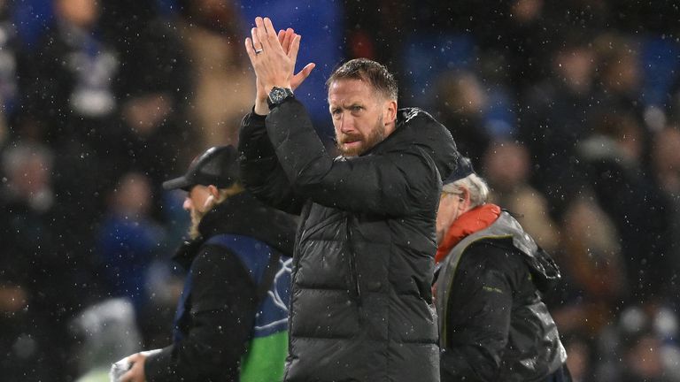 Челси победи с 2 1 Динамо Загреб и завърши на първо