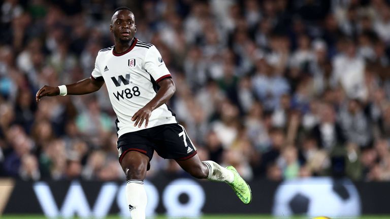 Полузащитникът на Фулъм Неескенс Кебано е скъсал ахилес по време