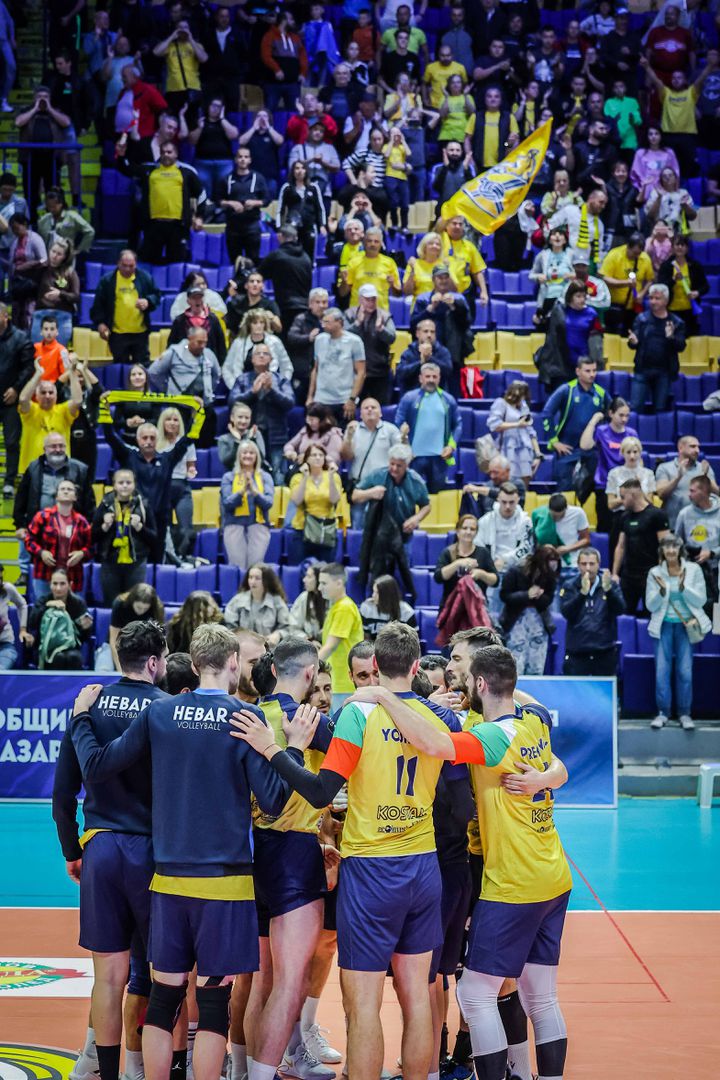  Хебър се оправи с Нефтохимик с 3:1 в дербито на Efbet Супер Волей </div>

</article>
<style>
.youtube{
  width:100%;height:500px;
}
@media only screen and (max-width: 600px) {
.youtube {
    height:250px;
  }
}
</style>
<div style=