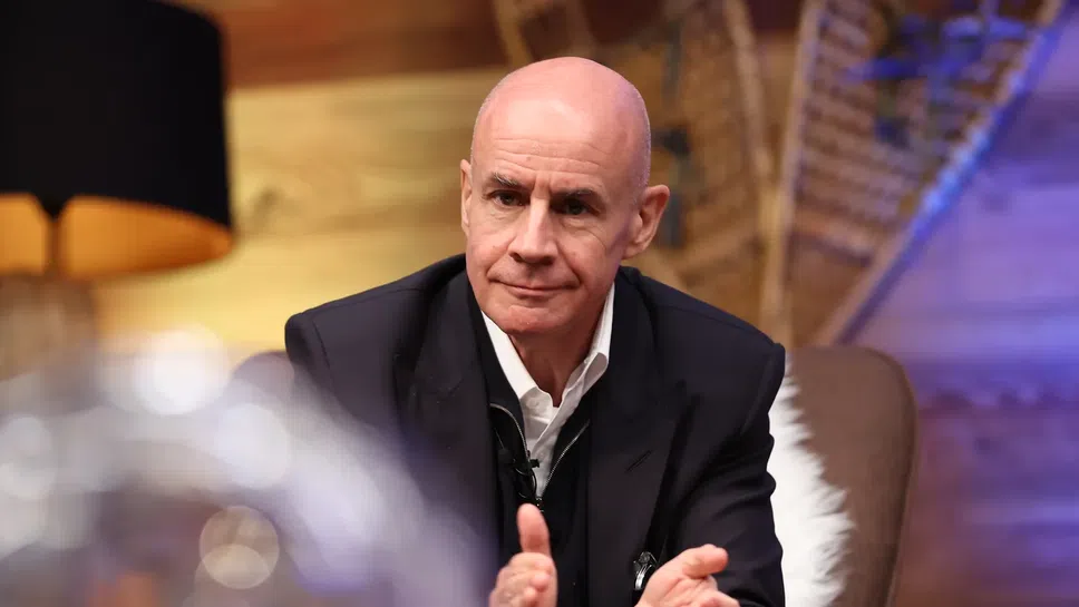 С отброяването на 100 дни до старта спортният свят вече